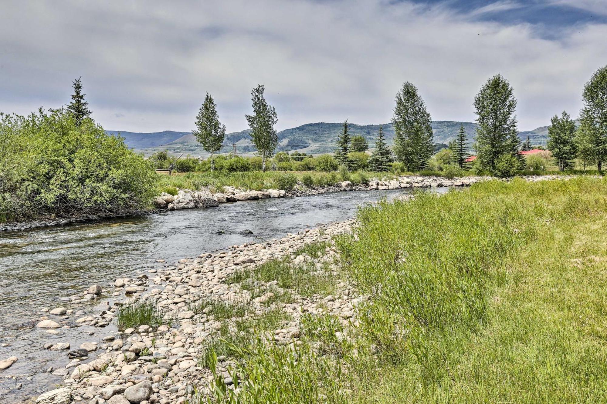Riverfront Cabin About 4 Mi To Granby Ranch! Dış mekan fotoğraf